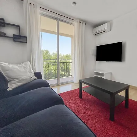 Vue A La Ciotat, 500m De La Ла-Сьота